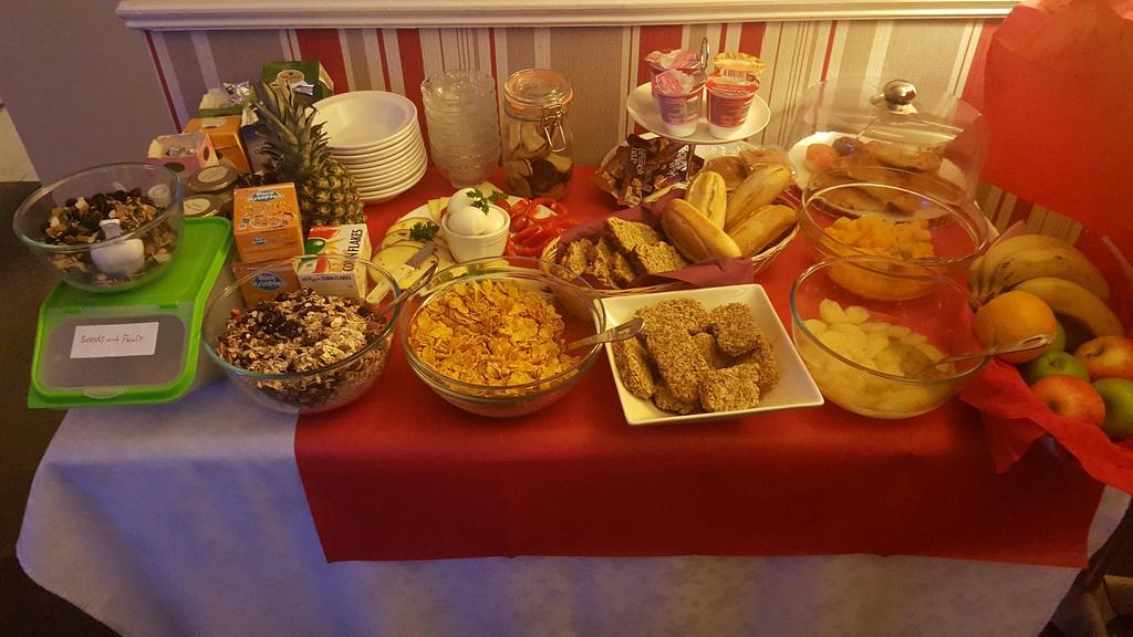 Creedons Traditional Irish Welcome Inn B&B Cork Zewnętrze zdjęcie